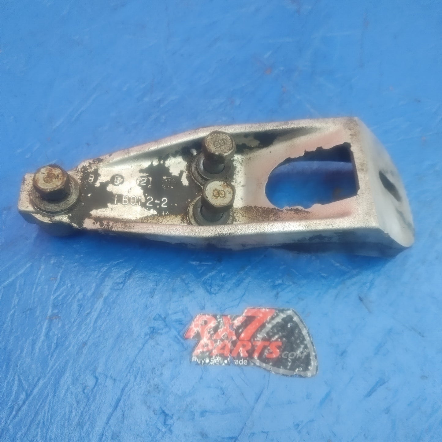 LHD, RHD Right Hand Rh Motor Mount Bracket  RX7 RX-7 FC S4 FC3S 86 - 88 FC FC3S 13B SH5B21/13