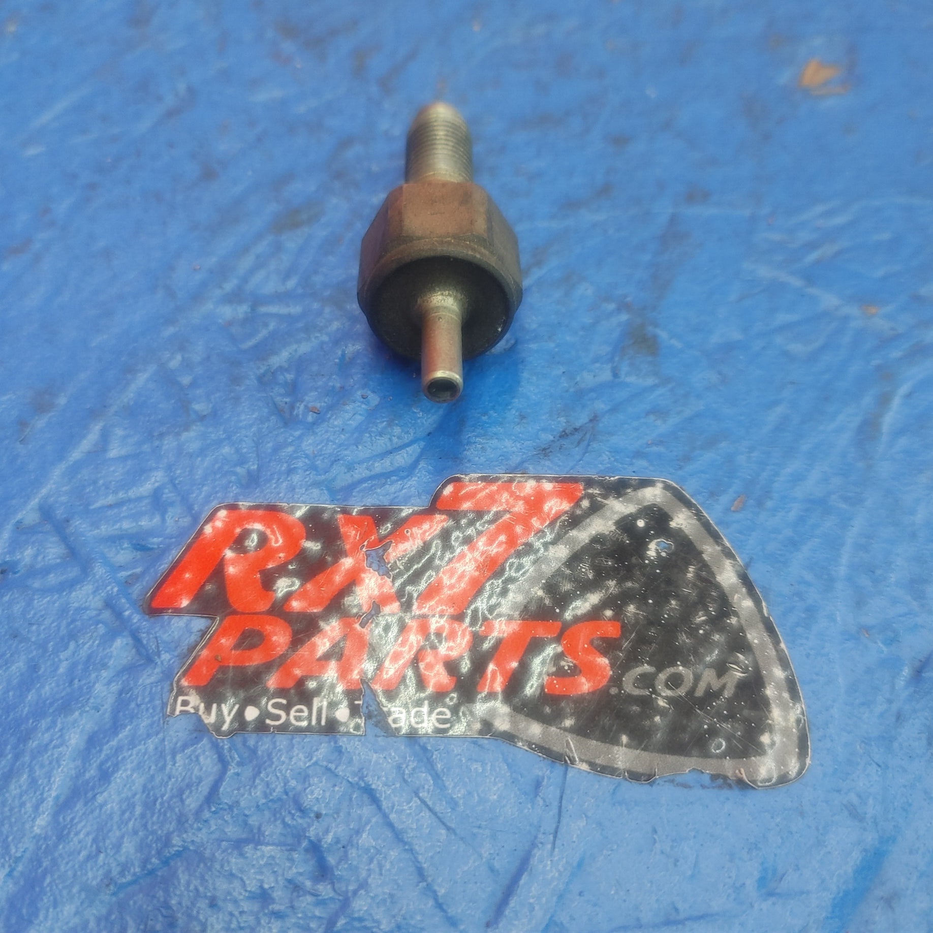 LHD, RHD 1984 Thru 1995 13B Single Oil Metering Injector To Intake Manifold    SH6B2/44 - RX7Parts
