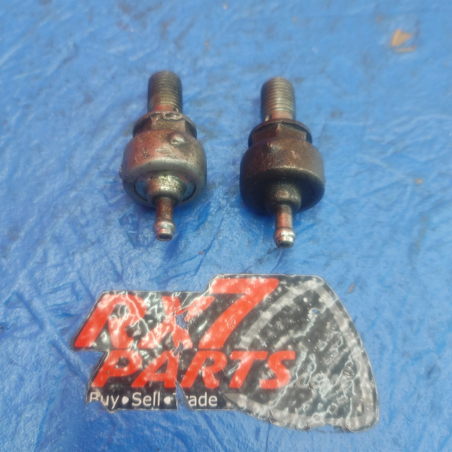 LHD, RHD Rotor Housing Oil Metering Injector Pair  RX7 RX-7 FC S4 FC3S 86 - 88 FC FC3S 13B SH6B2/46 - RX7Parts
