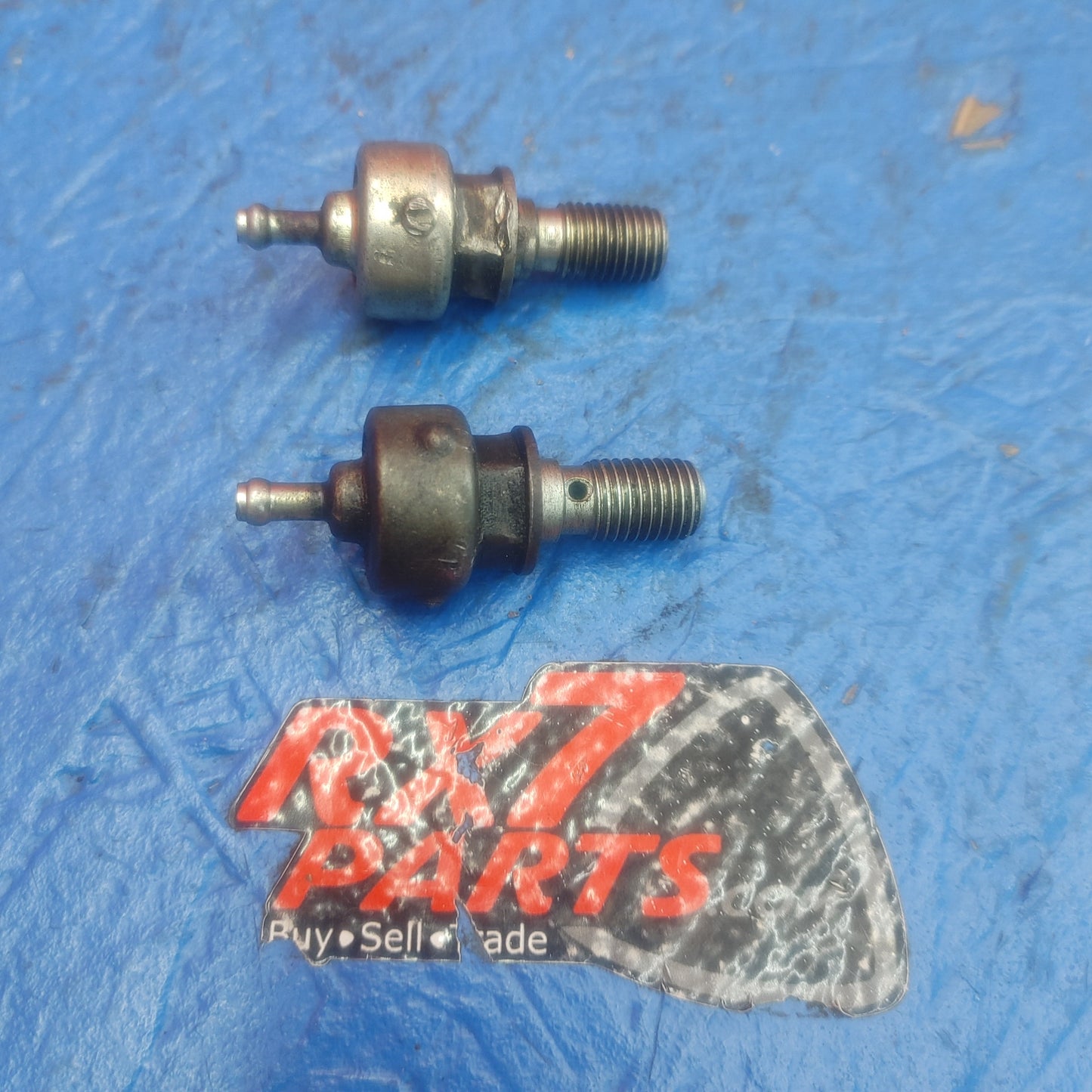 LHD, RHD Rotor Housing Oil Metering Injector Pair  RX7 RX-7 FC S4 FC3S 86 - 88 FC FC3S 13B SH6B2/46 - RX7Parts
