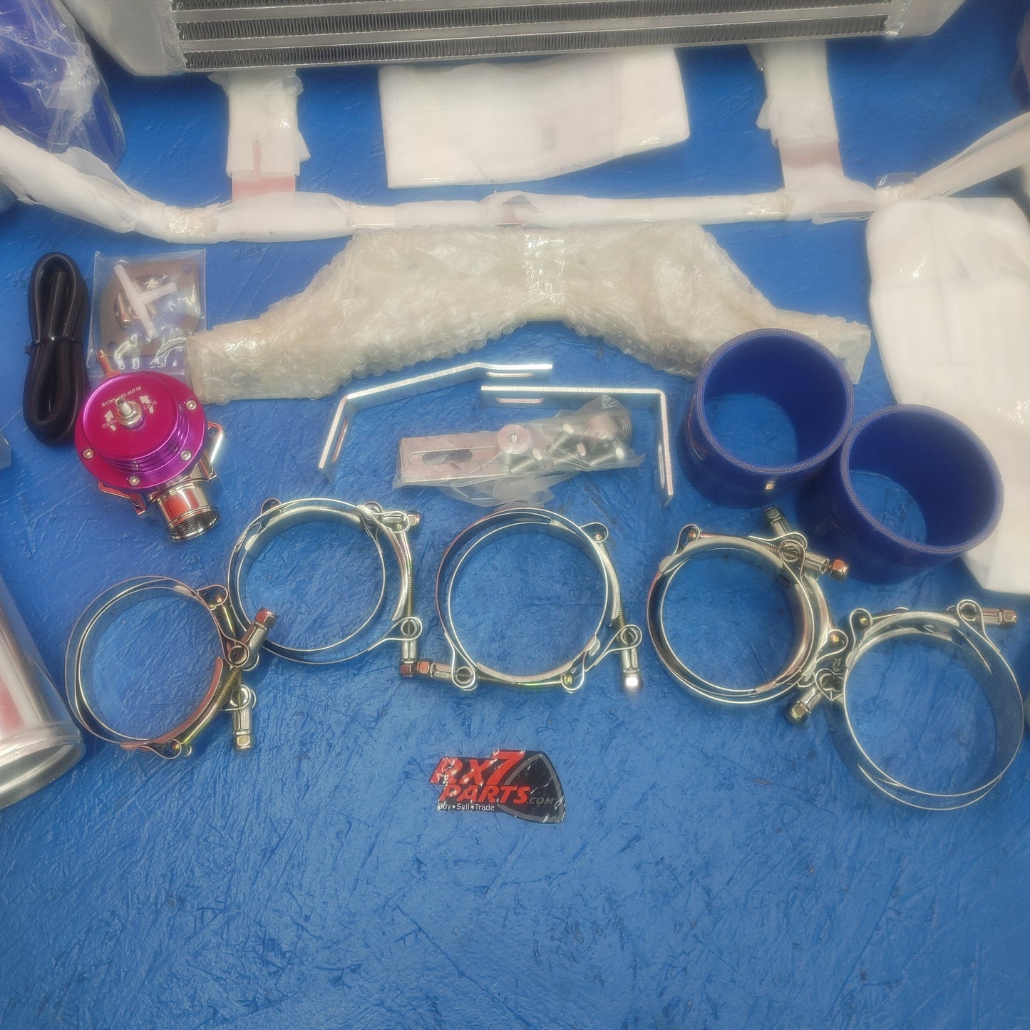 LHD, RHD Cx Racing Front Mount Intercooler Kit With Bov KIT FD IC8 IC0008 BOV009 RX7 RX-7 FD FD3S 13B-REW 92 - 02 FD FD3S 13B-REW S4B0/506
