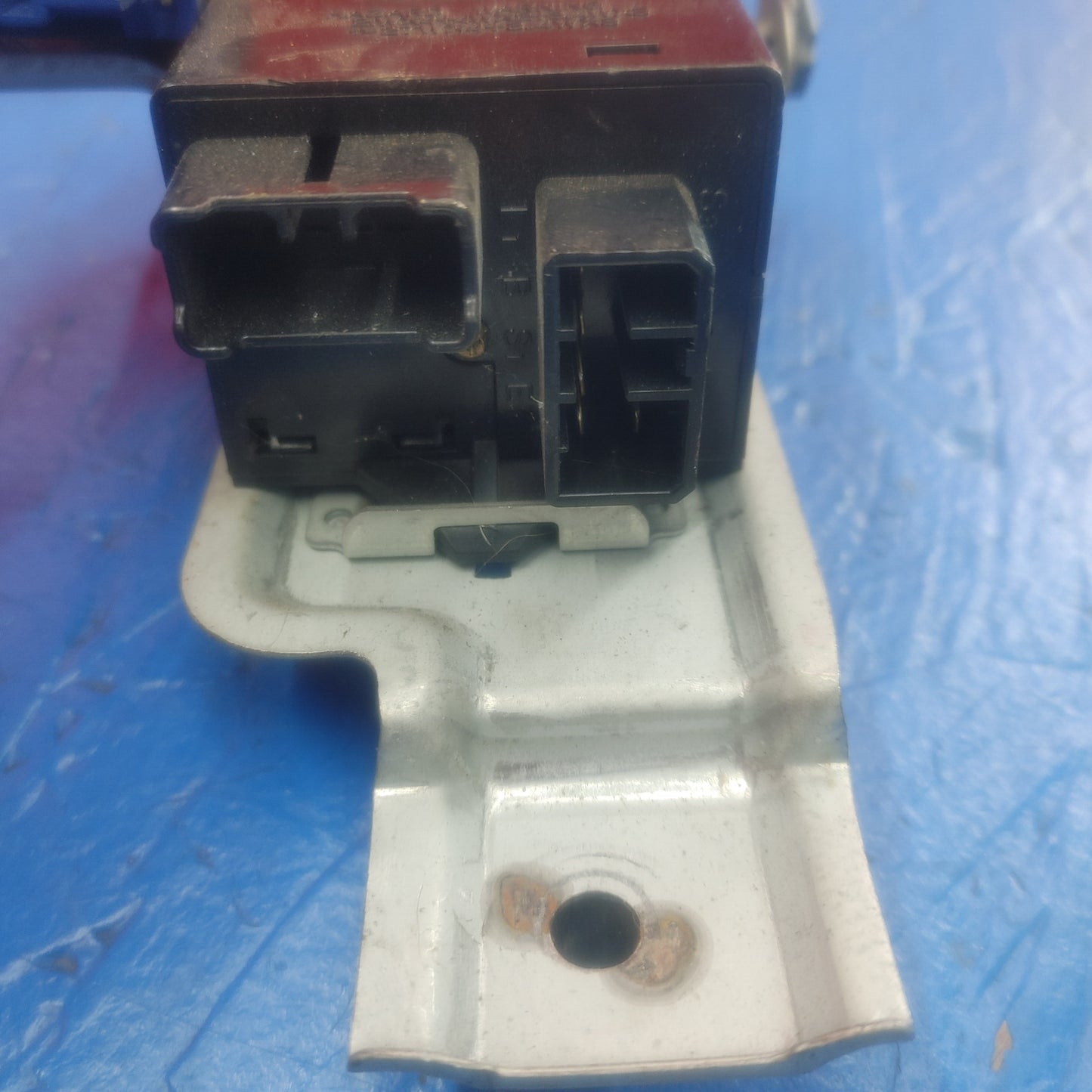 LHD, RHD Flasher Cpu With Relay Bracket Holder (Complete Assembly Minus Cruise Control Cpu)  RX7 RX-7 FD FD3S 13B-REW 92 - 02 FD FD3S 13B-REW SH7B2/15