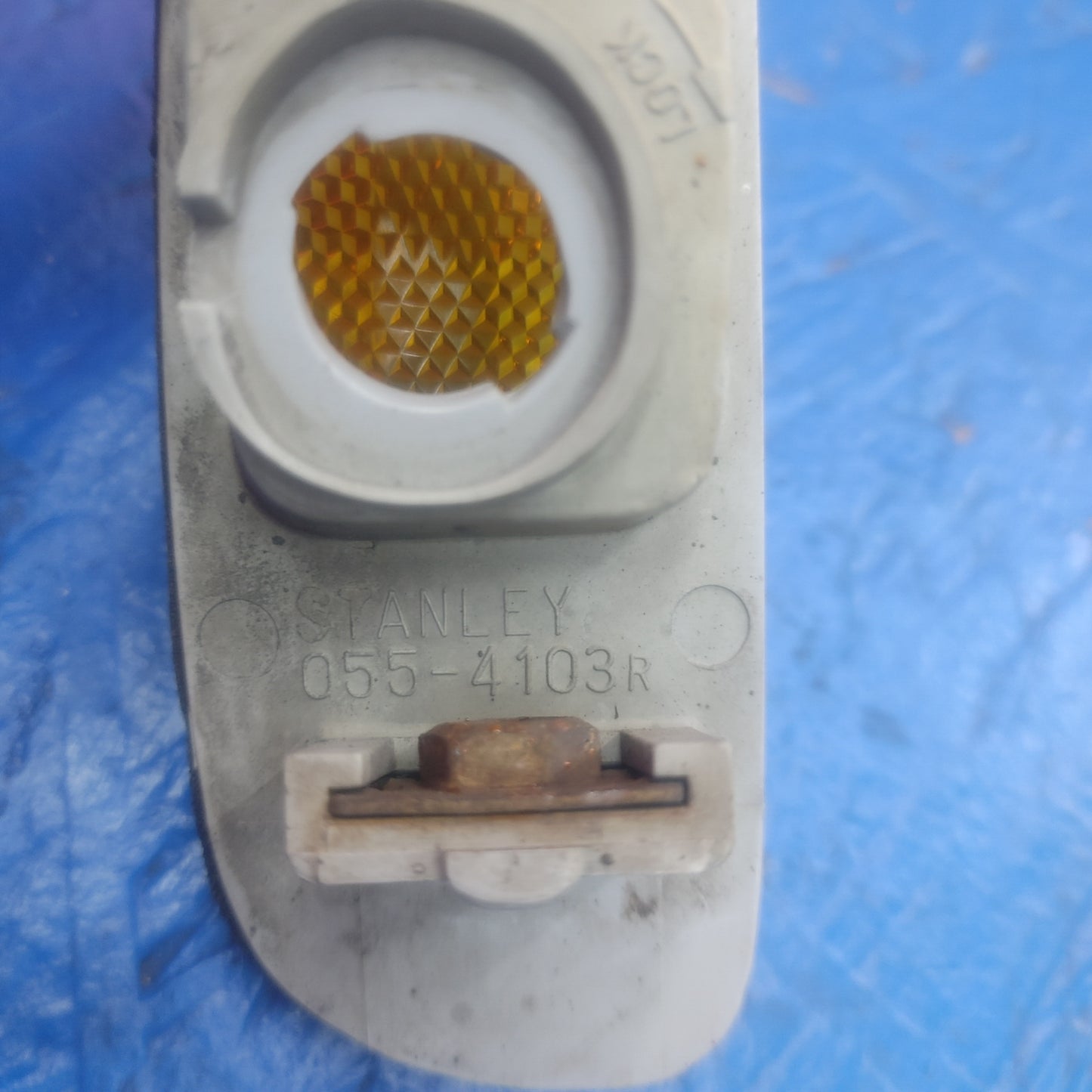 LHD, RHD Stanley Front Side Marker Amber Right 055 4103 RX7 RX-7 FD FD3S 13B-REW 92 - 02 FD FD3S 13B-REW SH7B4/7