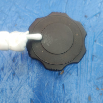 LHD, RHD Oil Cap    SH7B4/11