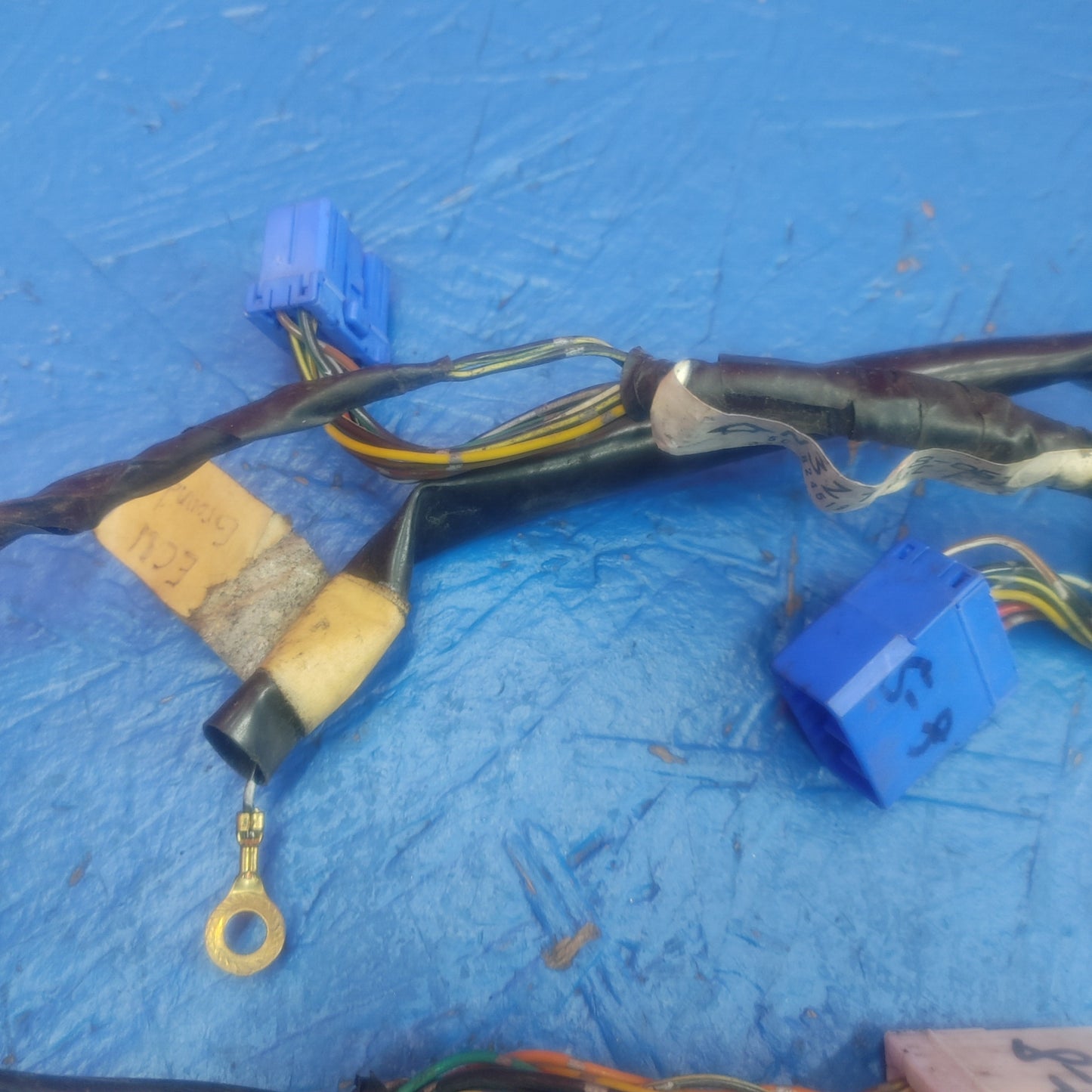 LHD, RHD Fan Recall Harness N3Z1 18 051 RX7 RX-7 FD FD3S 13B-REW 92 - 02 FD FD3S 13B-REW SH7B4/12