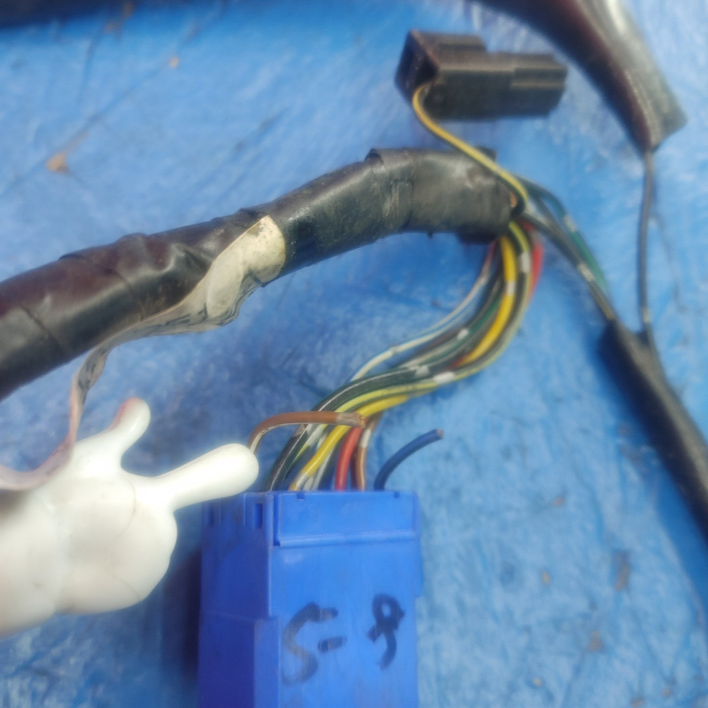 LHD, RHD Fan Recall Harness N3Z1 18 051 RX7 RX-7 FD FD3S 13B-REW 92 - 02 FD FD3S 13B-REW SH7B4/12