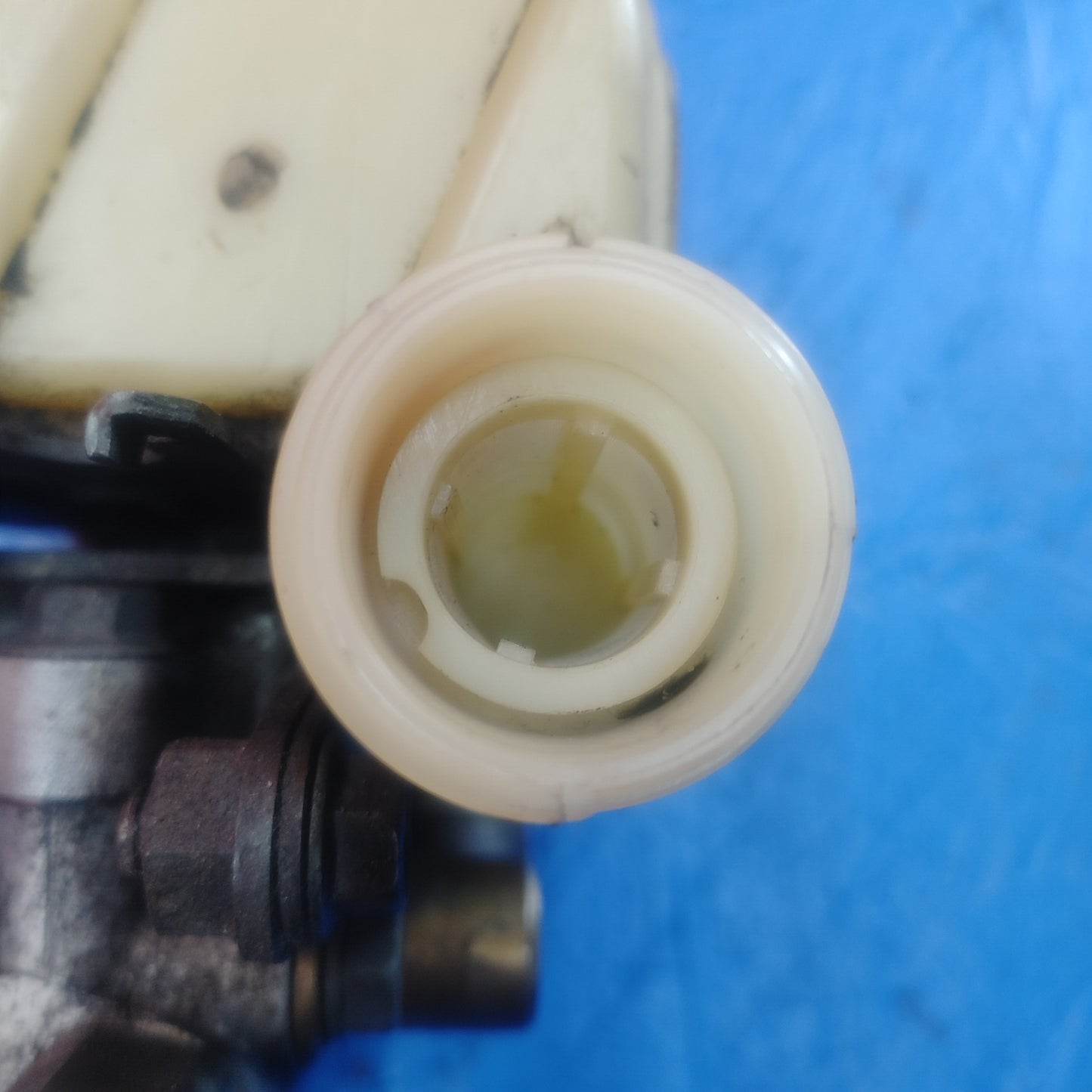 LHD, RHD Power Steering Pump With Reservoir And Aluminum Pulley    RX7 RX-7 FD FD3S 13B-REW 92 - 02 FD FD3S 13B-REW SH7B8/14