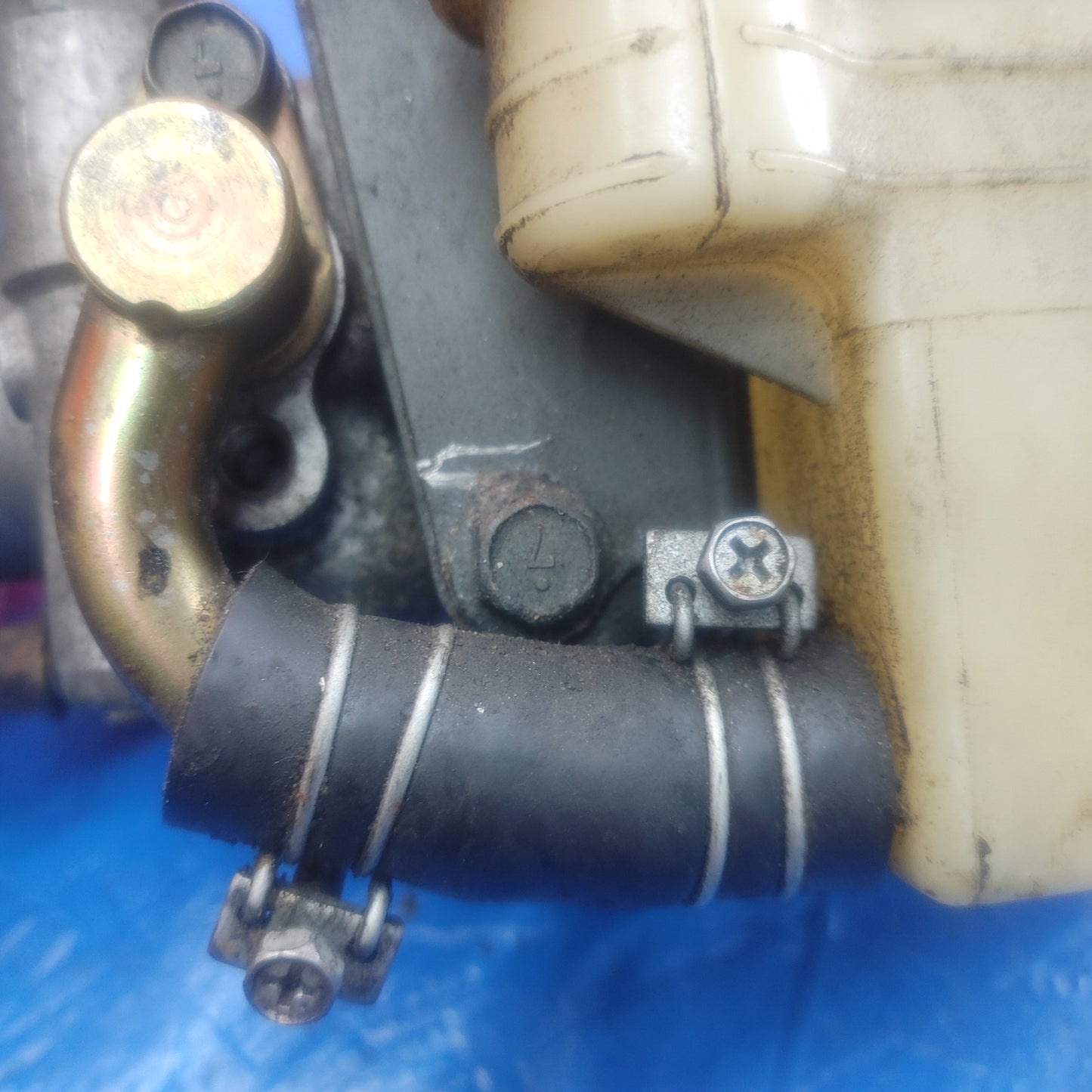 LHD, RHD Power Steering Pump With Reservoir And Aluminum Pulley    RX7 RX-7 FD FD3S 13B-REW 92 - 02 FD FD3S 13B-REW SH7B8/14