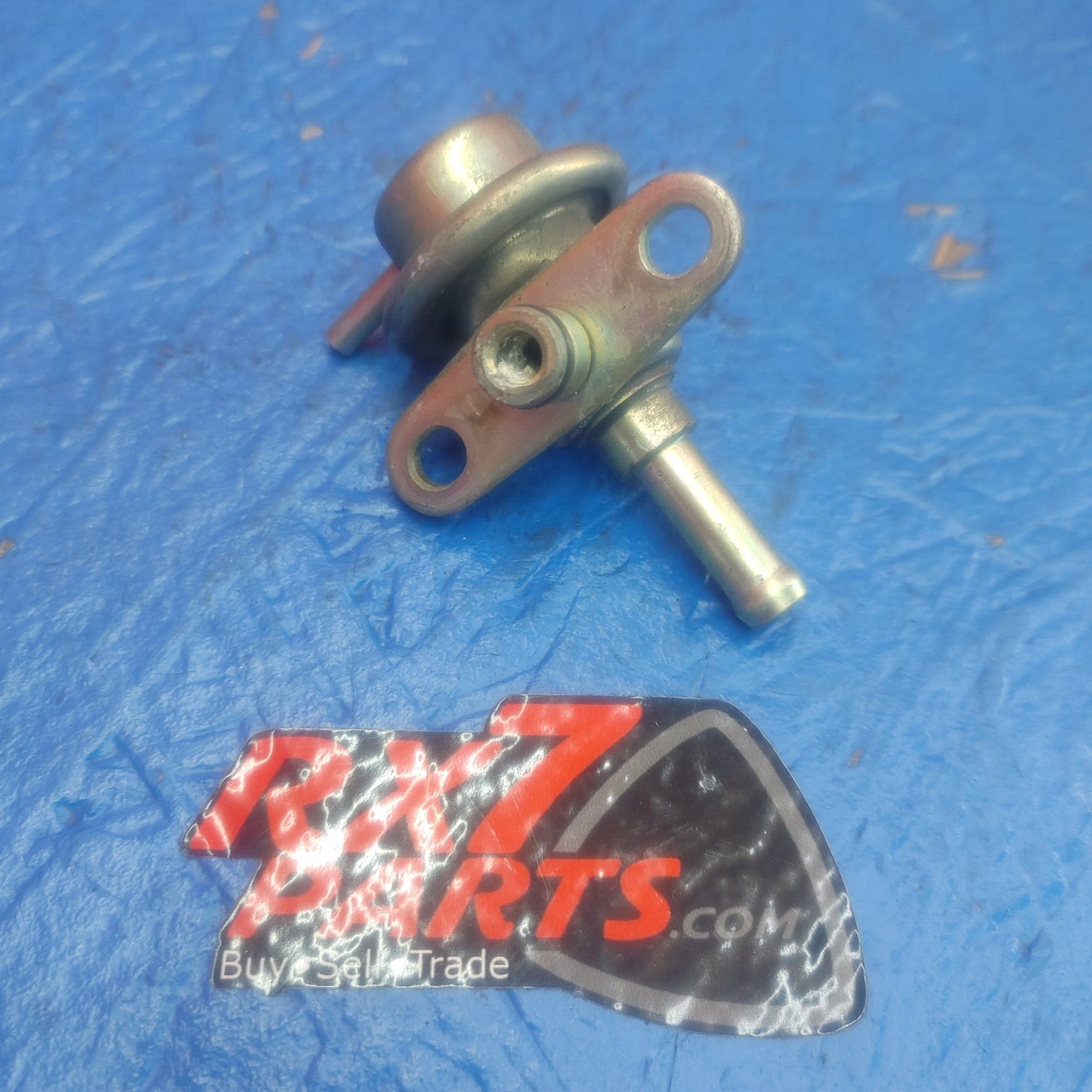 LHD, RHD 86-88 Oem Fuel Pressure Regulator Fpr N326 13 280 RX7 RX-7 FC S4 FC3S 86 - 88 FC FC3S 13B SH7B12/21