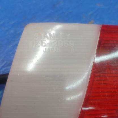 LHD, RHD Right Side Door Courtesy Light Lamp 025 3959 RX7 RX-7 FC FC3S 86 - 91 FC FC3S 13B SH7B16/9