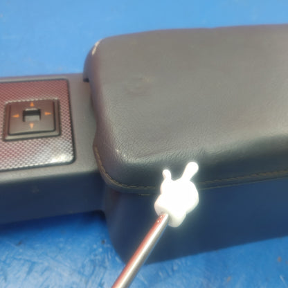 LHD Center Console And Switch Panel Blue FB02 64 410B RX7 RX-7 FC FC3S 86 - 91 FC FC3S 13B S5B45/1
