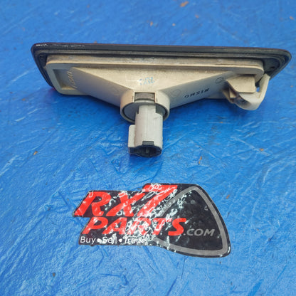 RHD Genuine Fender Side Markers Ichikoh Left Side  5332 Skyline R33 GTR BCNR33 95 - 98 R33 BCNR33 RB26DETT S5B46/12 - RX7Parts