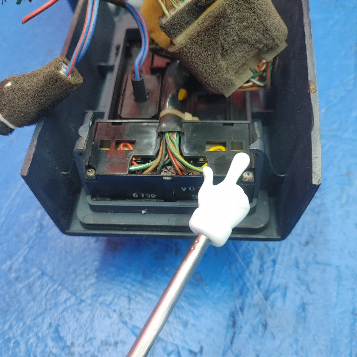 USED LHD Center Console And Switch Panel Blue Convertible  FB02 64 410B RX7 FC S5B52/1