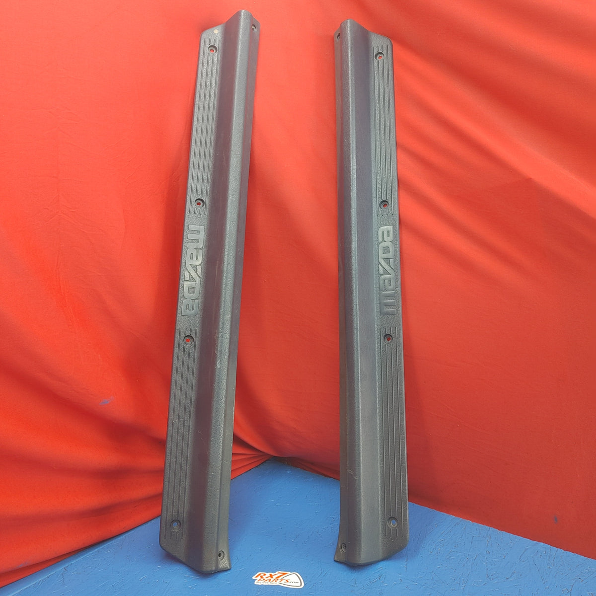 USED LHD, RHD Door Sill Scuff Plate Set Pair Blue  FB01 68 711 FB01 68 721 RX7 FC S4B0/601