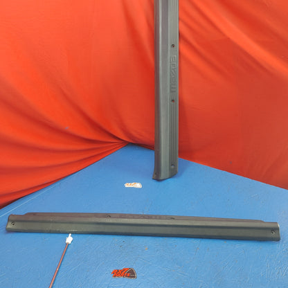 USED LHD, RHD Door Sill Scuff Plate Set Pair Blue  FB01 68 711 FB01 68 721 RX7 FC S4B0/601