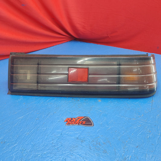 USED LHD, RHD Right Side Taillight Assembly 220 41786R RX7 SA / FB S4B0/602