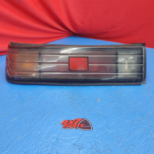 USED LHD, RHD Left Side Taillight Assembly 220 41786L RX7 SA / FB S4B0/603