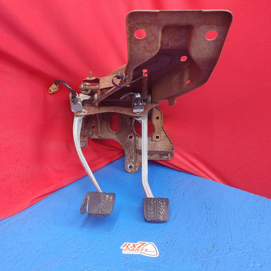 USED LHD Clutch And Brake Pedal Assembly  RX7 FC S15B43/6