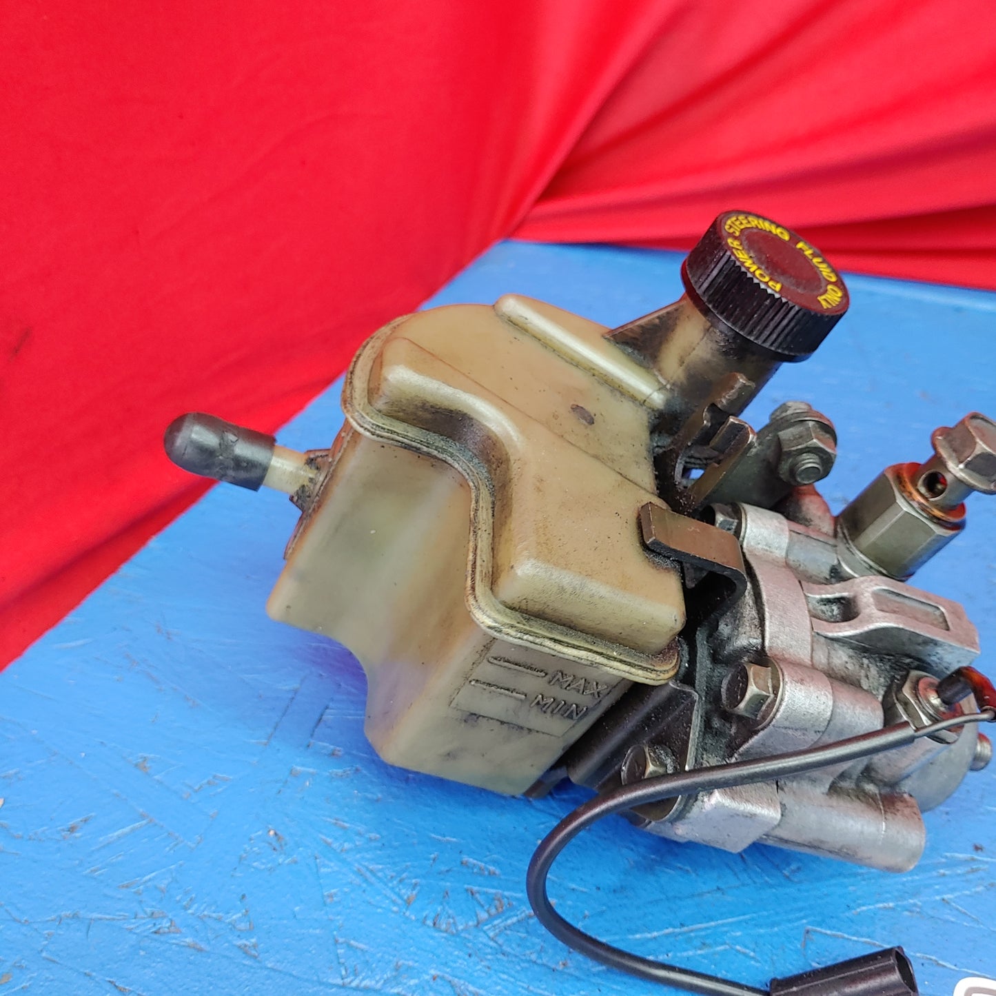 LHD, RHD Power Steering Pump with Reservoir  RX7 FD FD3S 93 - 02 Mazda S11B23/8