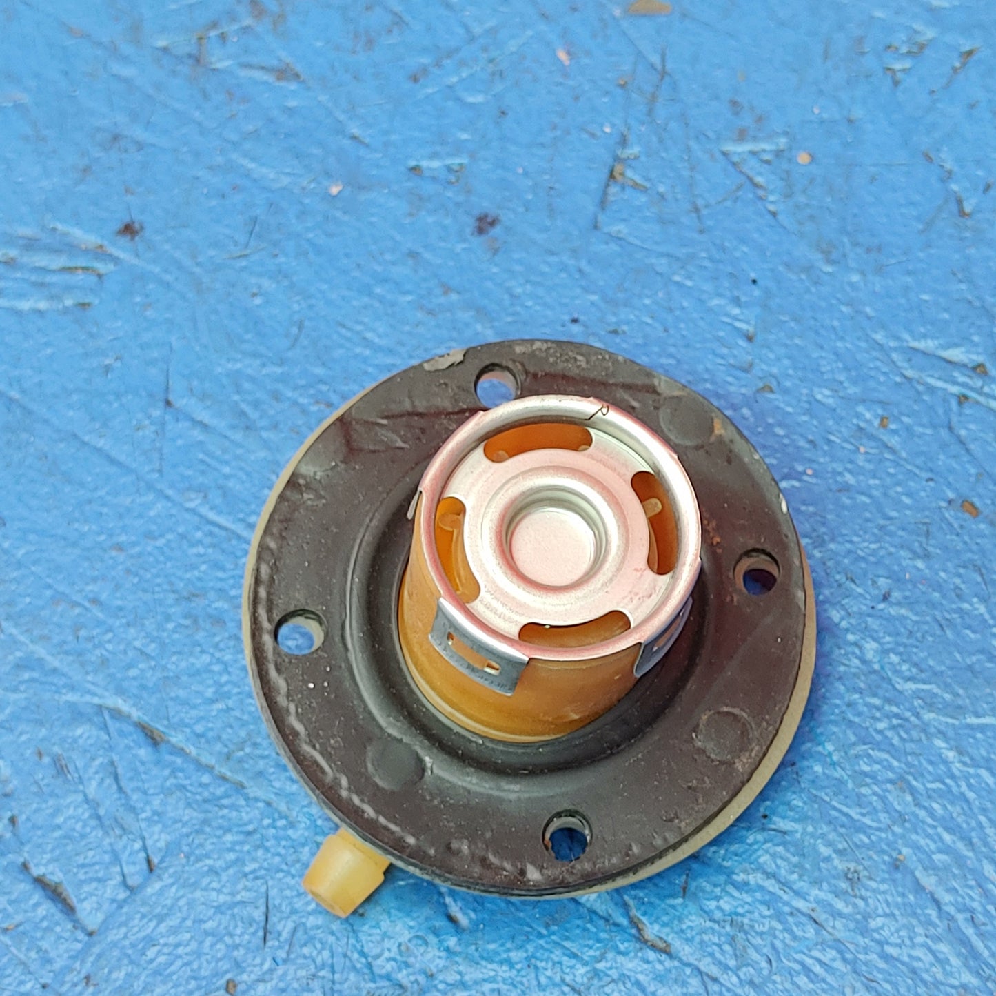 LHD, RHD Fuel Tank Vapor Breather Valve   RX7 FD FD3S 93 - 02 Mazda S11B24/4