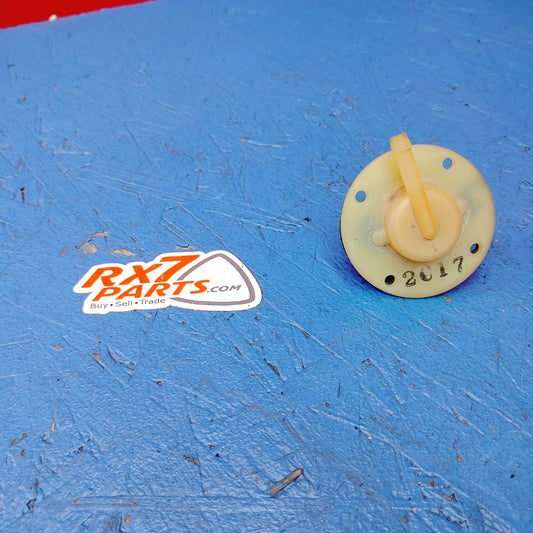 LHD, RHD Fuel Tank Vapor Breather Valve   RX7 FD FD3S 93 - 02 Mazda S11B24/6