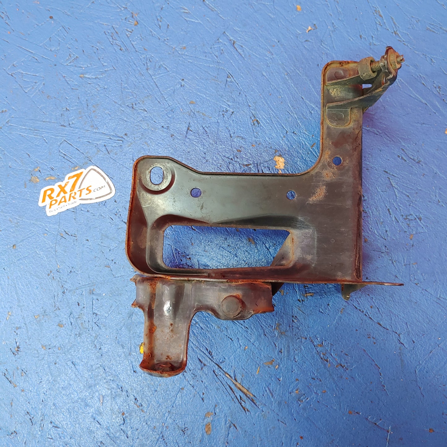 LHD, RHD Right Headlight Motor Bracket  RX7 FD FD3S 93 - 02 Mazda S11B29/19