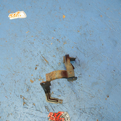 Brake Caliper Bracket Line Retainer  RX7 FD FD3S 93 - 95 Mazda S12B23/16
