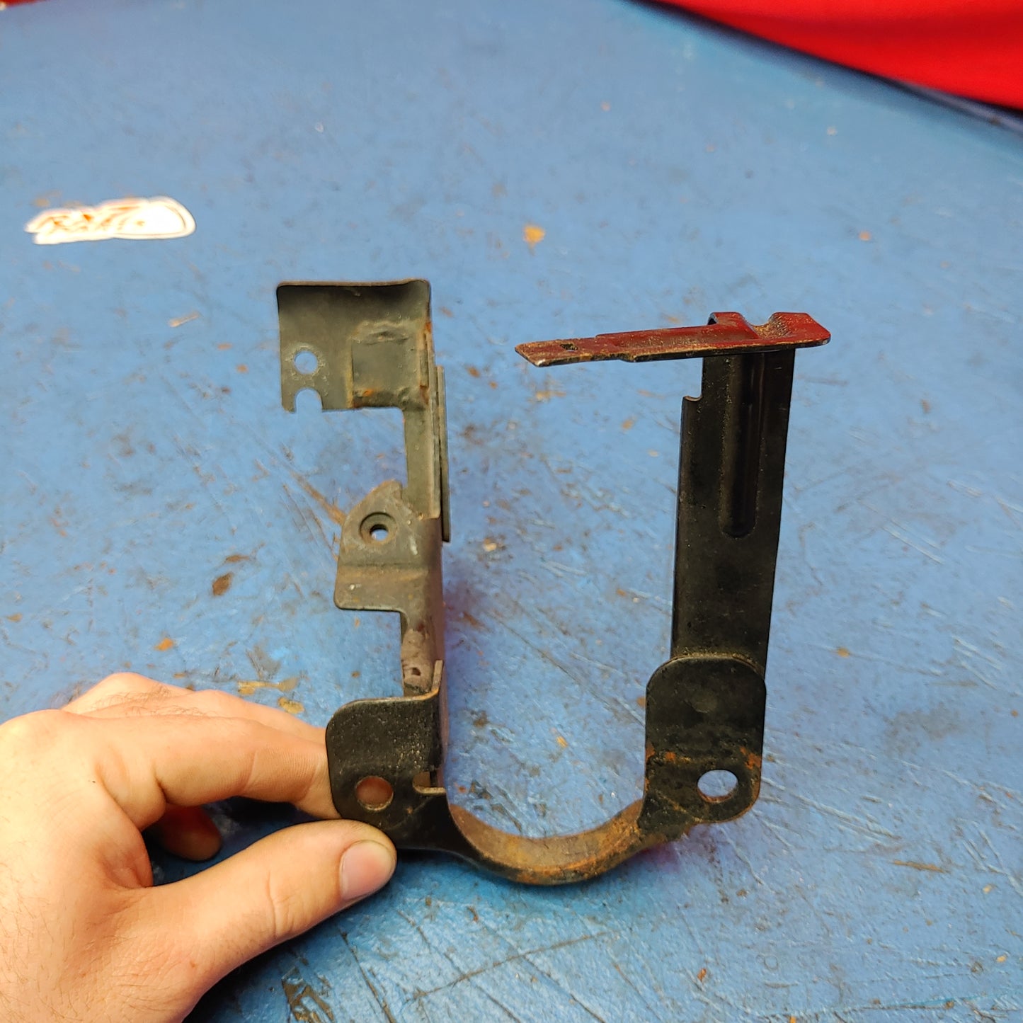 Brake Caliper Bracket Line Retainer  RX7 FD FD3S 93 - 95 Mazda S12B23/16