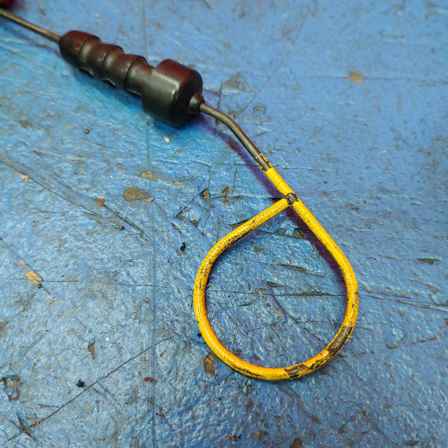 Oil Dipstick   RX7 FD FD3S 93 - 02 Mazda S12B28/5