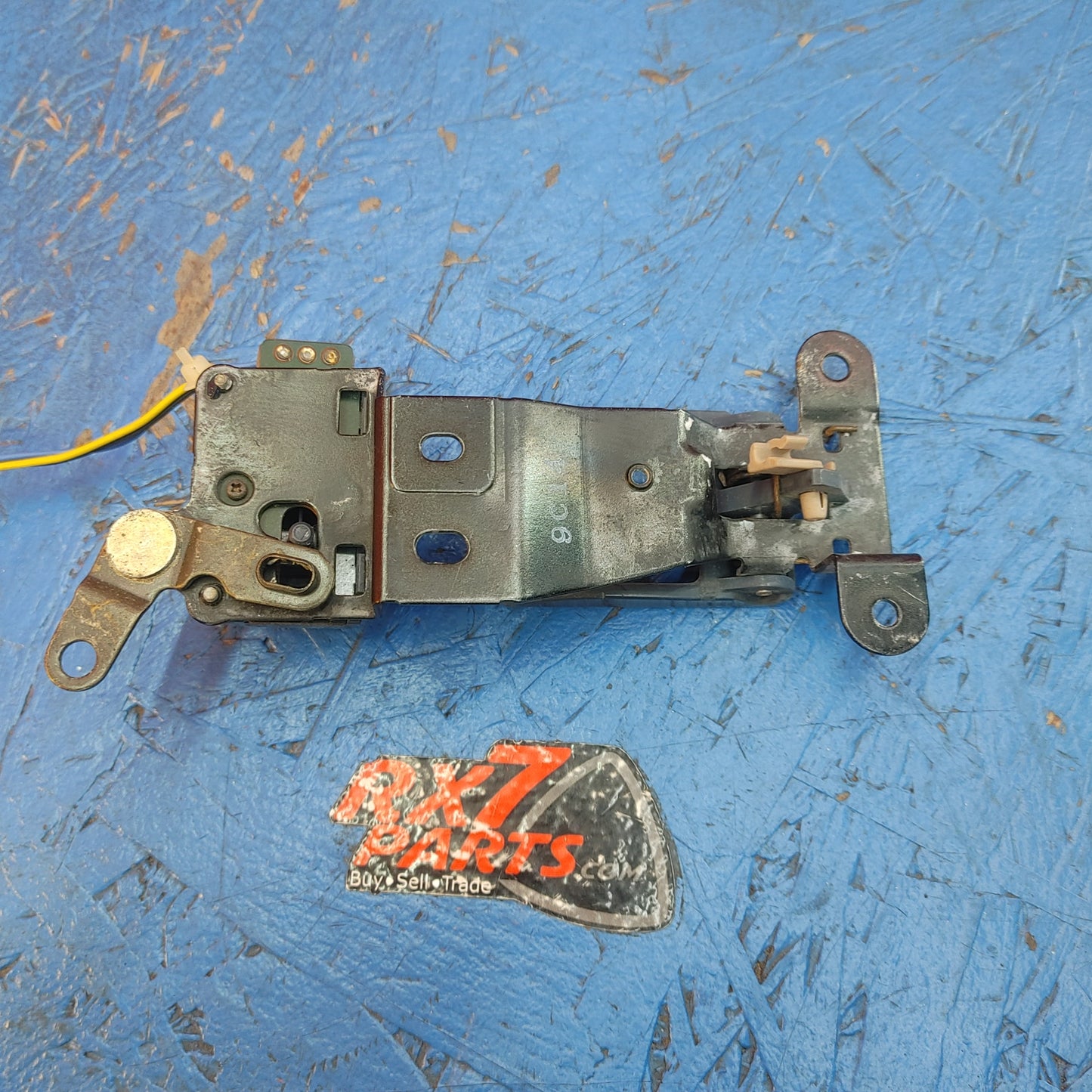 LHD, RHD Driver Side Door Handle And Lock  RX7 FC FC3S 86 - 91 Mazda S12B3/8