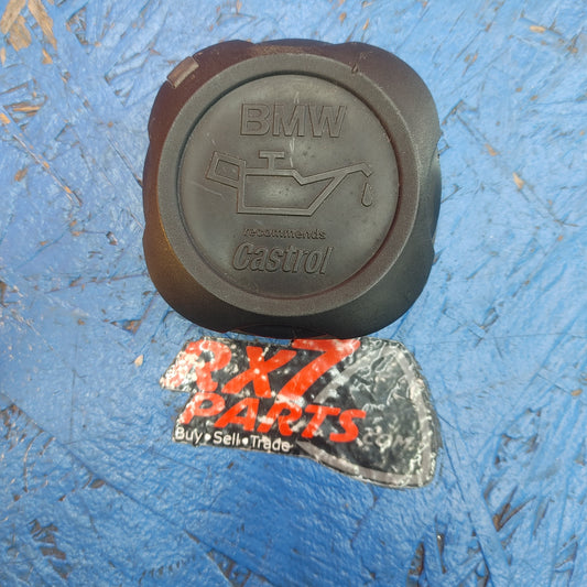 LHD, RHD Bmw Castrol Engine Oil Filler Cap      S12B5/2