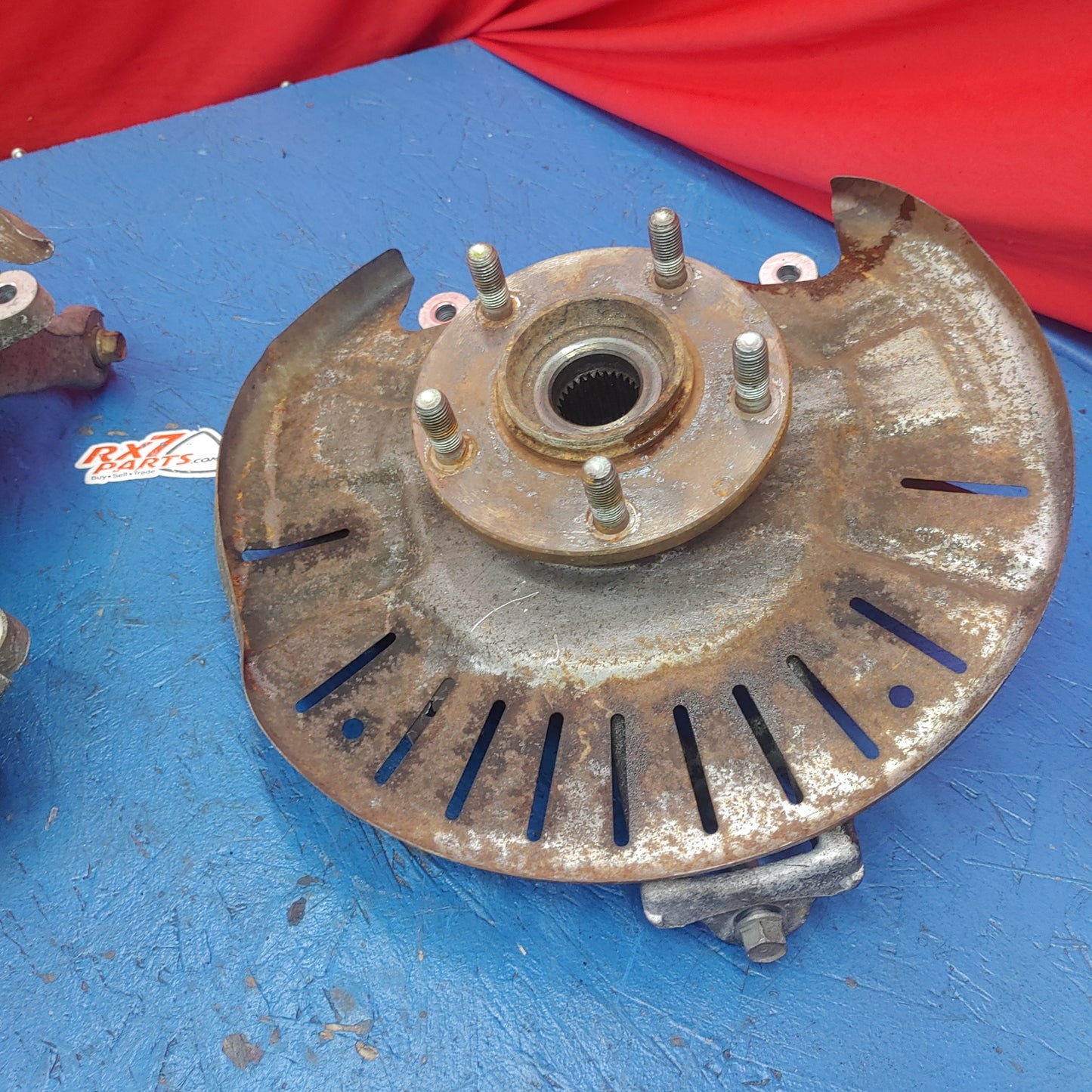 LHD, RHD  Oem Right Rear Hub Used  RX7 FD FD3S 93 - 02 Mazda S12B8/1