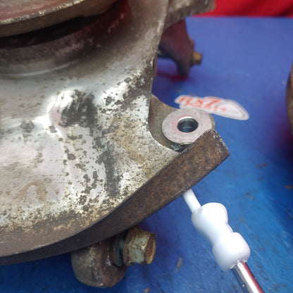 LHD, RHD  Oem Right Rear Hub Used  RX7 FD FD3S 93 - 02 Mazda S12B8/1