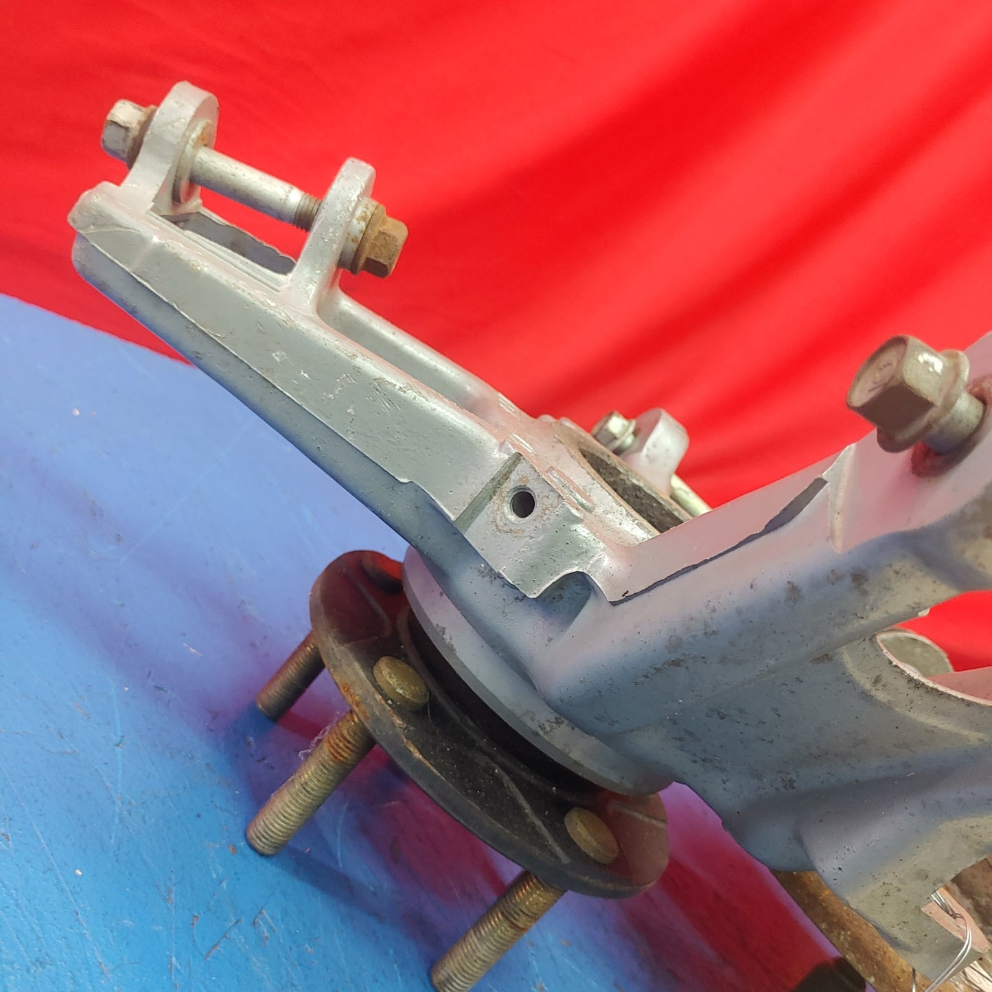 LHD, RHD Oem Rear Hub Used  RX7 FD FD3S 93 - 02 Mazda S12B8/2