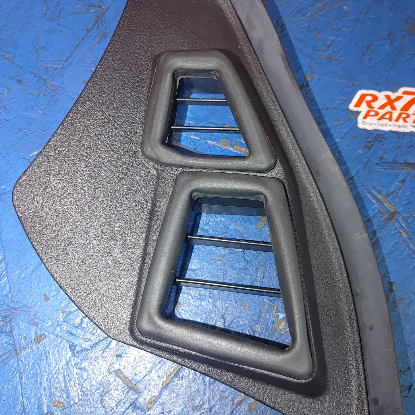 RHD Right Dash End Cap F100-64-910 RX7 FD FD3S 93 - 02 Mazda S13B15/7