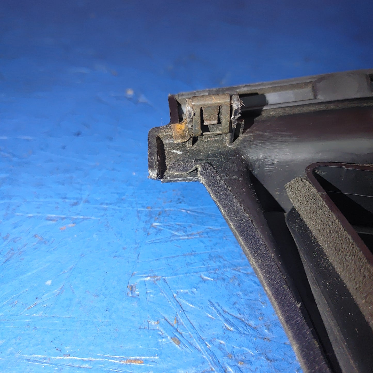 RHD Right Dash End Cap F100-64-910 RX7 FD FD3S 93 - 02 Mazda S13B15/7