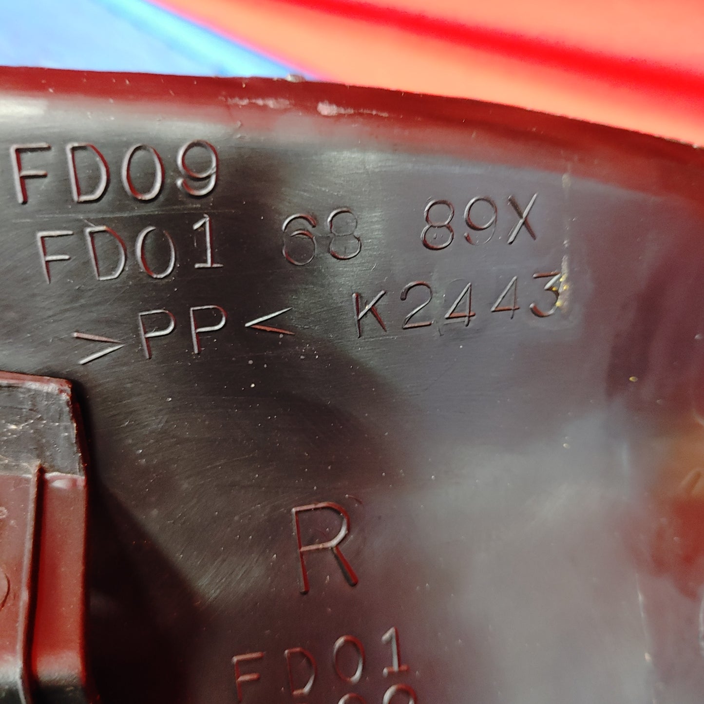 LHD, RHD Rear Hatch Center Trunk Garnish  FD01-68-89X RX7 FD FD3S 93 - 02 Mazda S4B0/157
