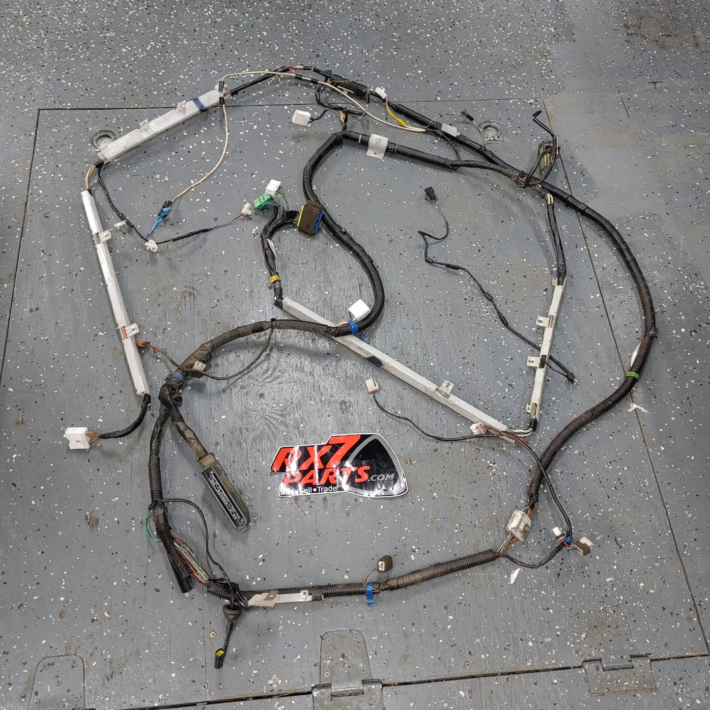 LHD, RHD Complete Rear Section Left and Right Chassis Wire Wiring Harn ...