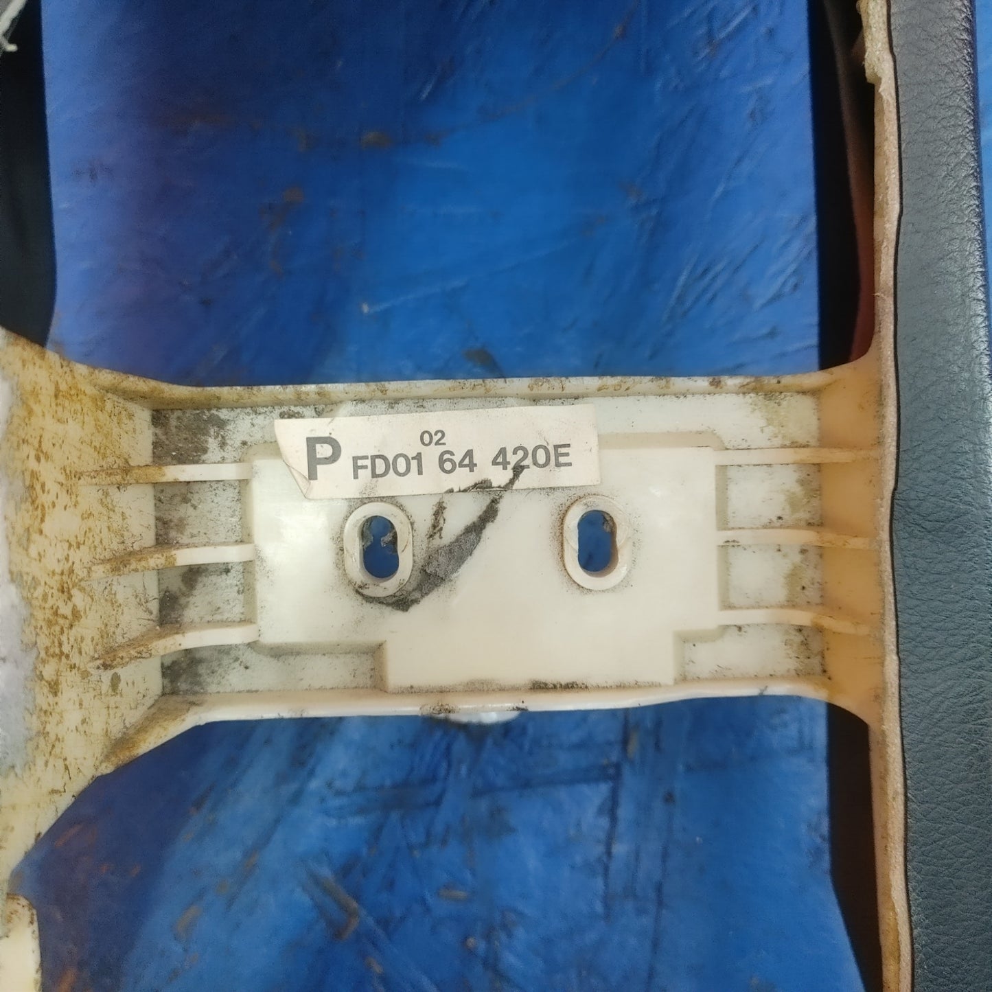 LHD Center Console  RX7 FD FD3S 93 - 95 Mazda S4B0/215