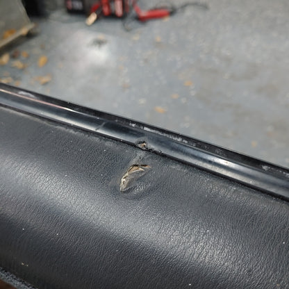 R33 Driver Door Card       S4B0/280