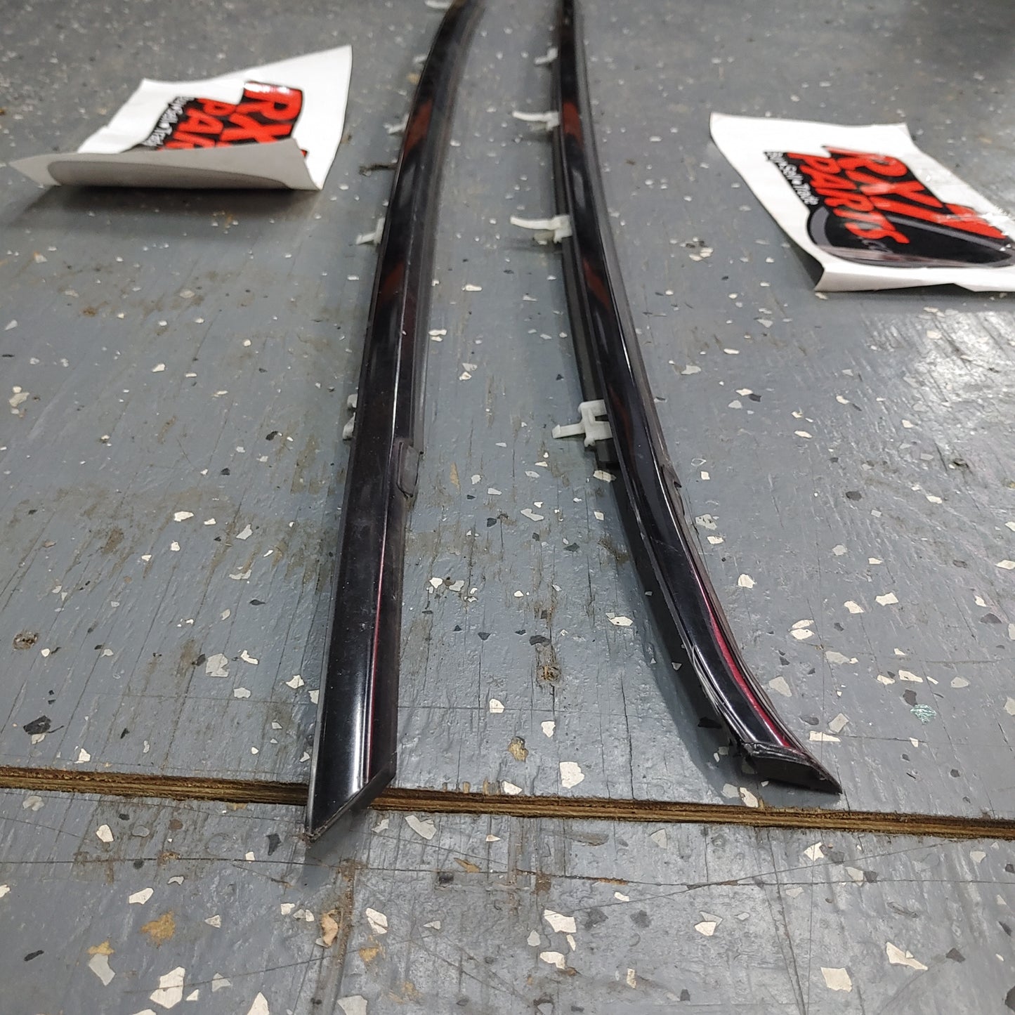 Outer Door Window Trims  RX7 FD FD3S 93 - 02 Mazda S4B0/329