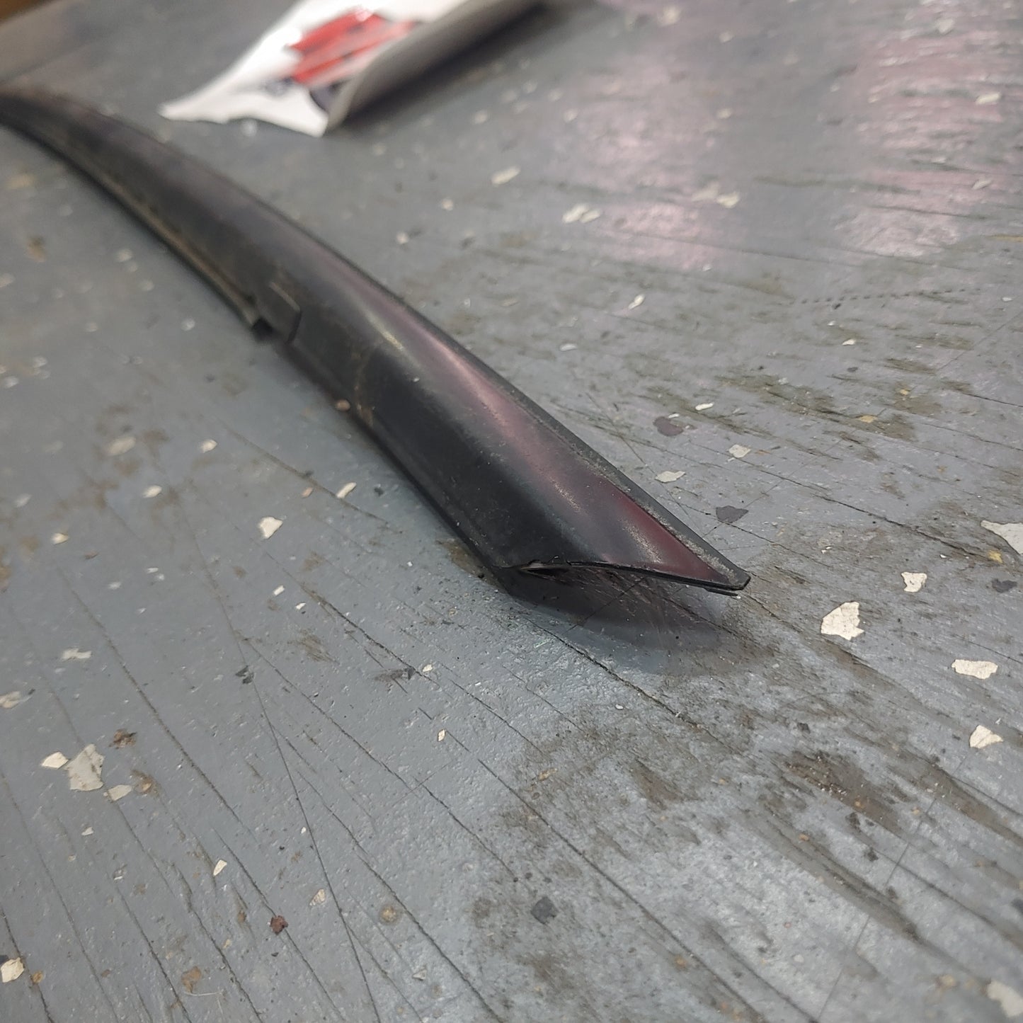 Left Outer Door Window Trim FD01-50-650E RX7 FD FD3S 93 - 02 Mazda S4B0/332