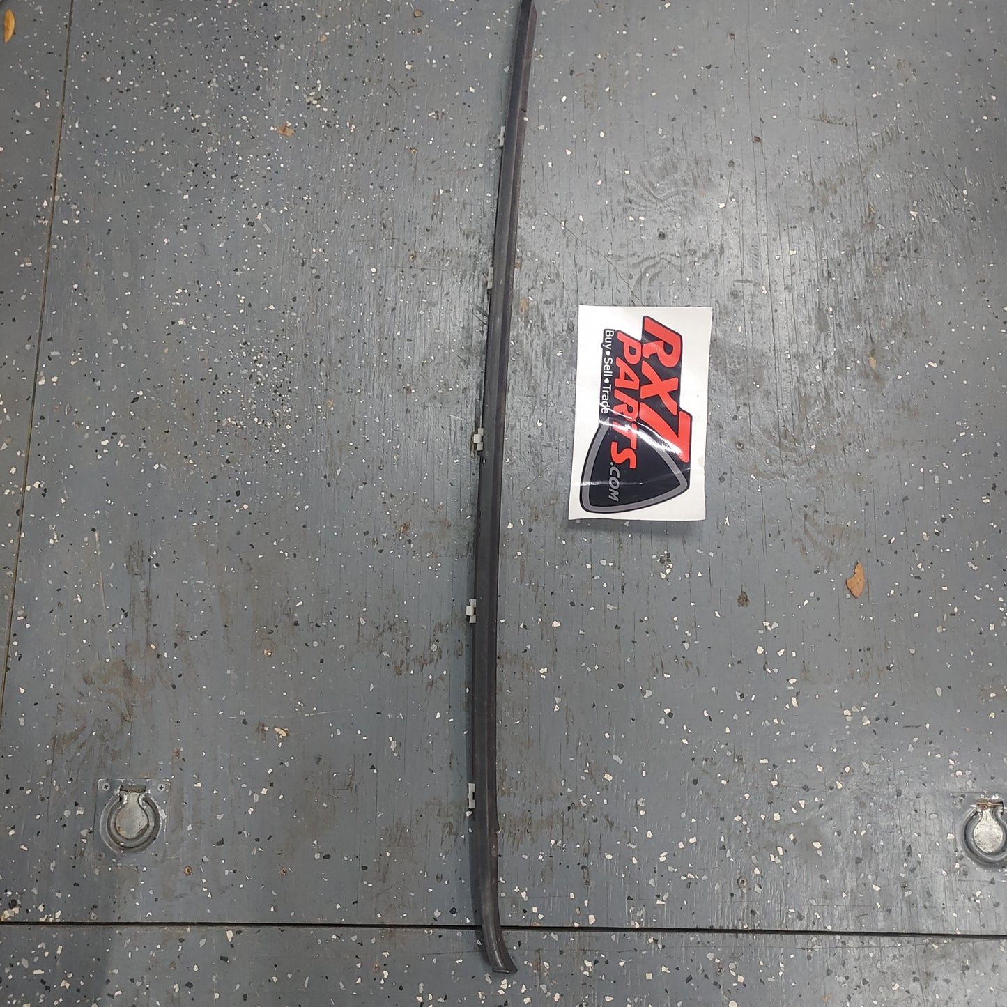 Left Outer Door Window Trim FD01-50-650E RX7 FD FD3S 93 - 02 Mazda S4B0/332