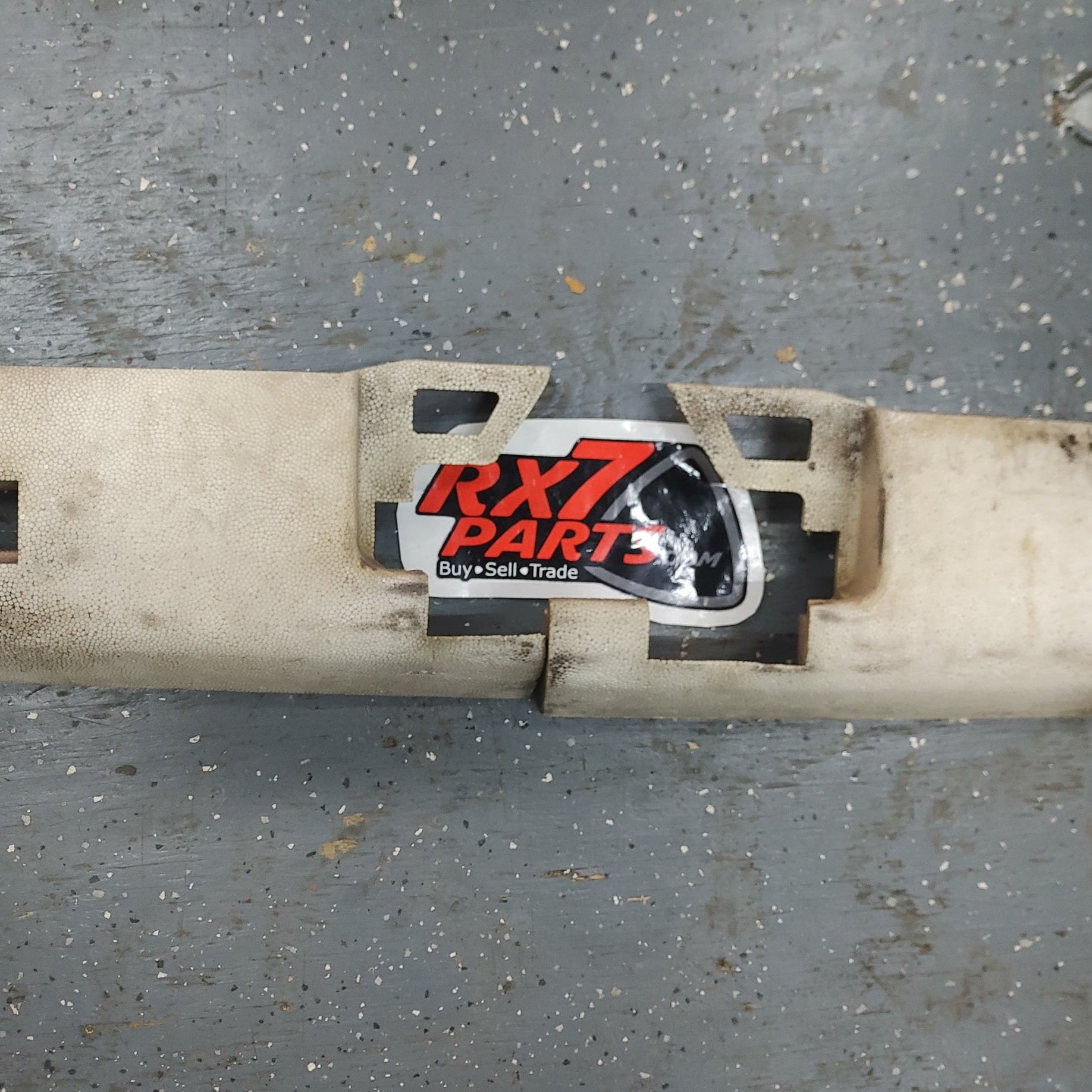 Oem Rear Bumper Energy Absorber Fd01-50-313 R Lh-1 / Fd01-50-312 R Rh-3 S4B0/394 RX7 FD FD3S 93 - 02 Mazda - RX7Parts
