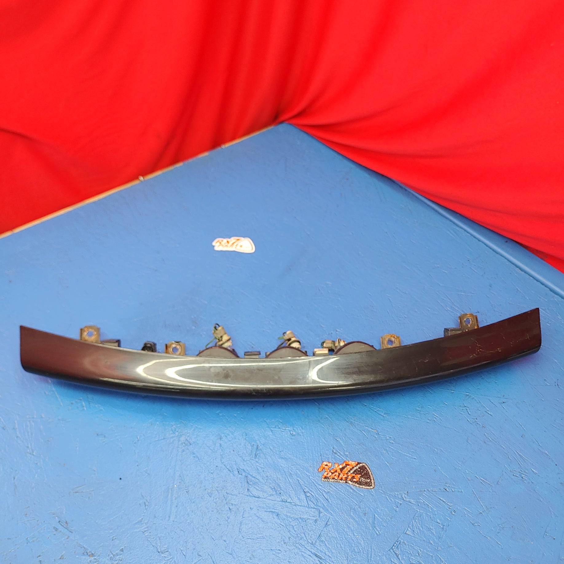 Rear Center Tail Light S4B0/404 RX7 FD FD3S 93 - 02 Mazda - RX7Parts