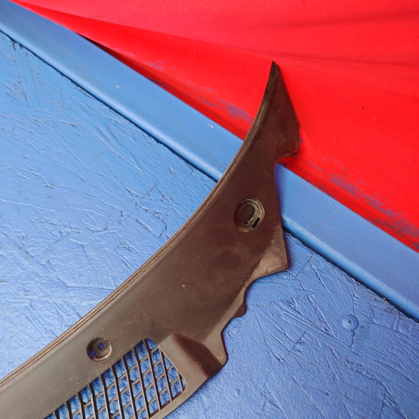 LHD Wiper Cowl   RX7 FD FD3S 93 - 02 Mazda S4B0/417
