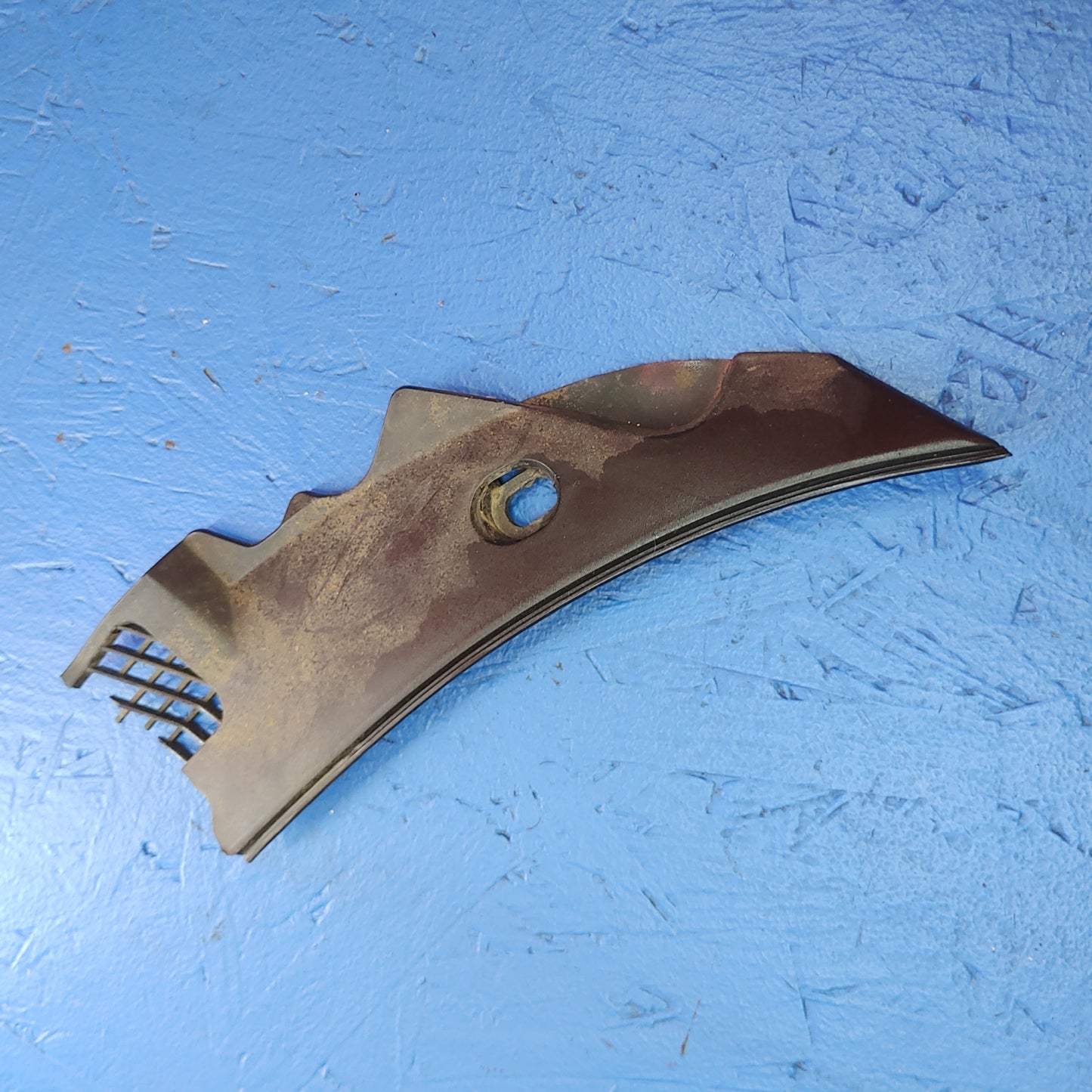 LHD Wiper Cowl   RX7 FD FD3S 93 - 02 Mazda S4B0/417