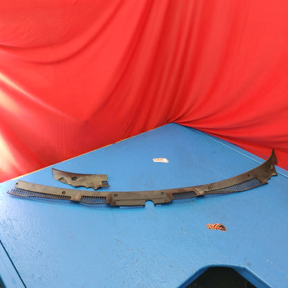 LHD Wiper Cowl   RX7 FD FD3S 93 - 02 Mazda S4B0/417