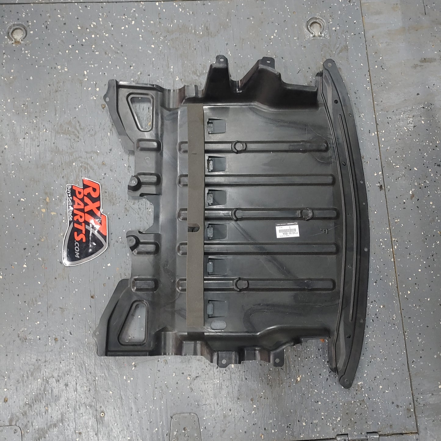 FRONT LOWER TRAY FOR 99 SPEC BUMPER  RX7 FD FD3S 93 - 02 Mazda S4B0/540