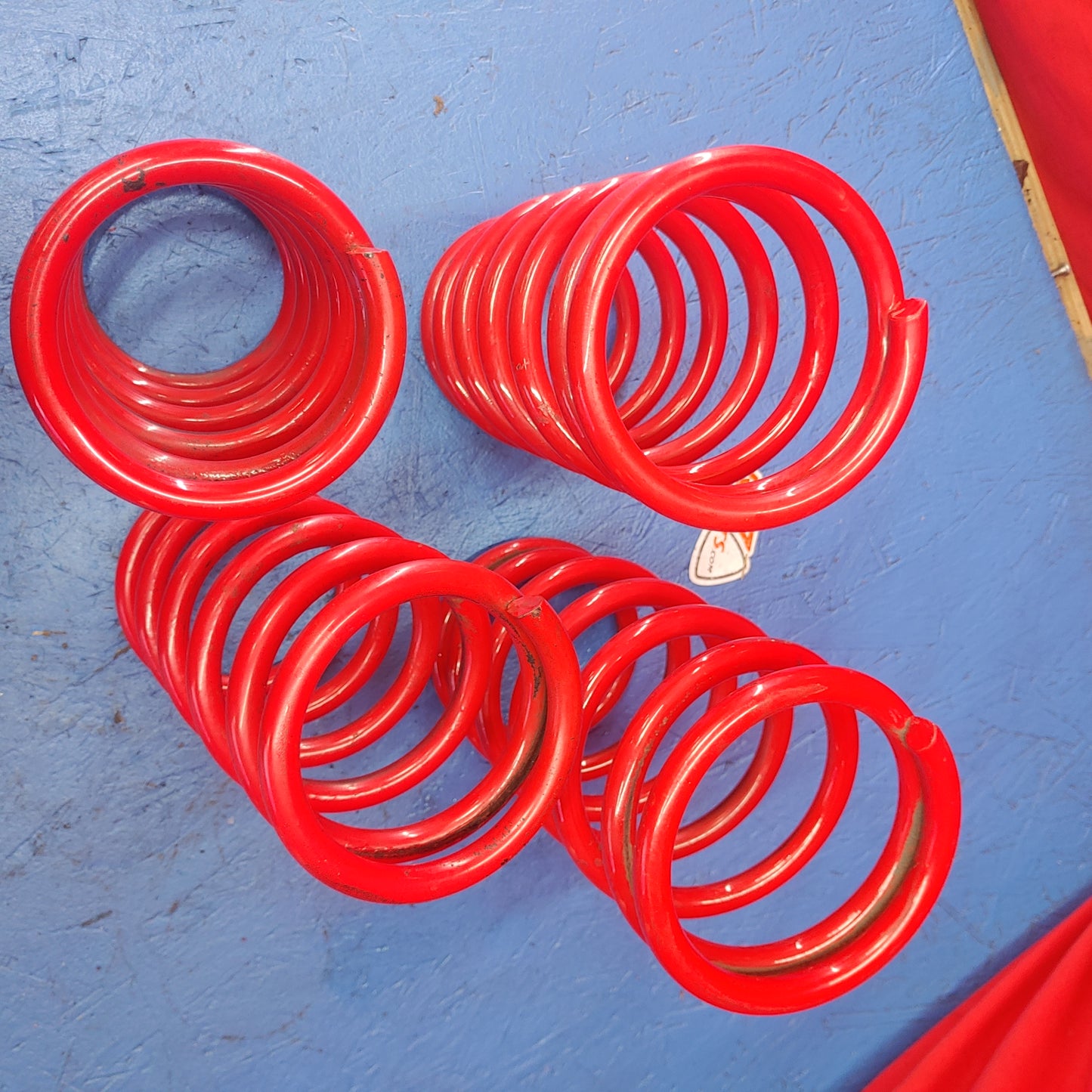 Red Lowering Spring Set      SH7B10/2